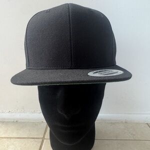Men's Yupoong Adult 5-Panel Structured Flat Visor Classic Snapback Cap